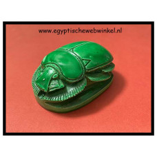 Groene scarabee steen A