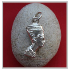 Nefertiti zilveren hanger