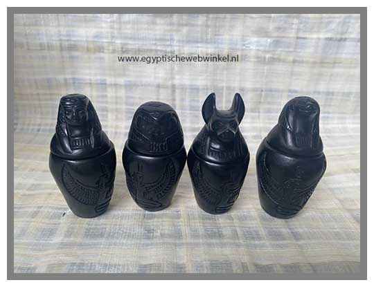 Canopic jars zk