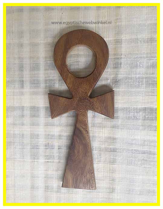 Houten Ankh amulet