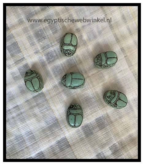 Small crocodile green scarabs L